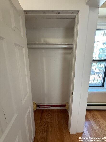 Building Photo - 232 Cambridge St