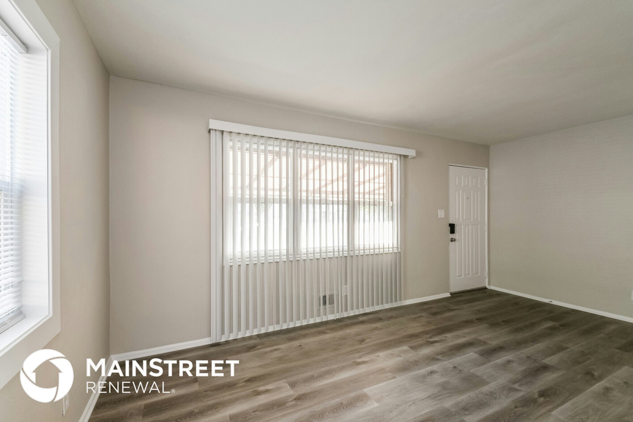 Building Photo - 4769 N Mitchner Ave