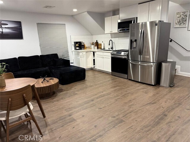 Building Photo - 22237 Buenaventura St