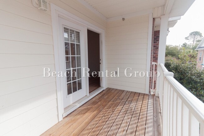 Building Photo - 2029 Silvercrest Dr