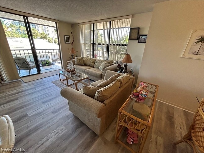 Building Photo - 3460 N Key Dr