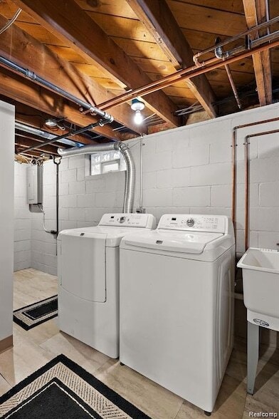 Building Photo - 836 Miller Ave