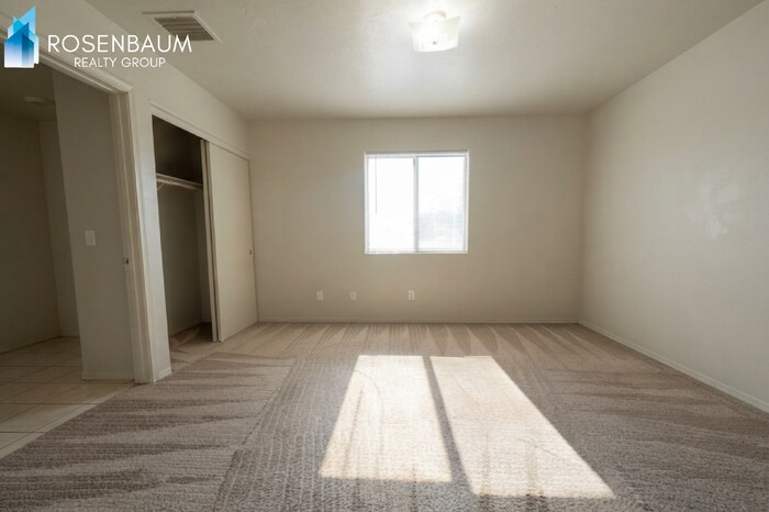 Building Photo - 15547 S Moon Valley Rd