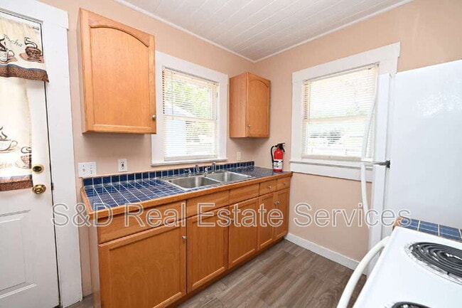 Building Photo - 4629 Old Rd 37