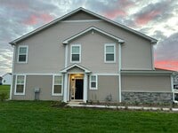 Building Photo - 8301 Kannon Dr