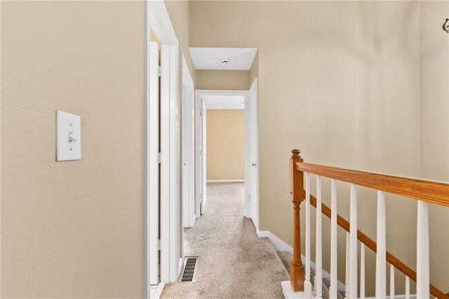 Building Photo - 2266 Oak Glenn Cir
