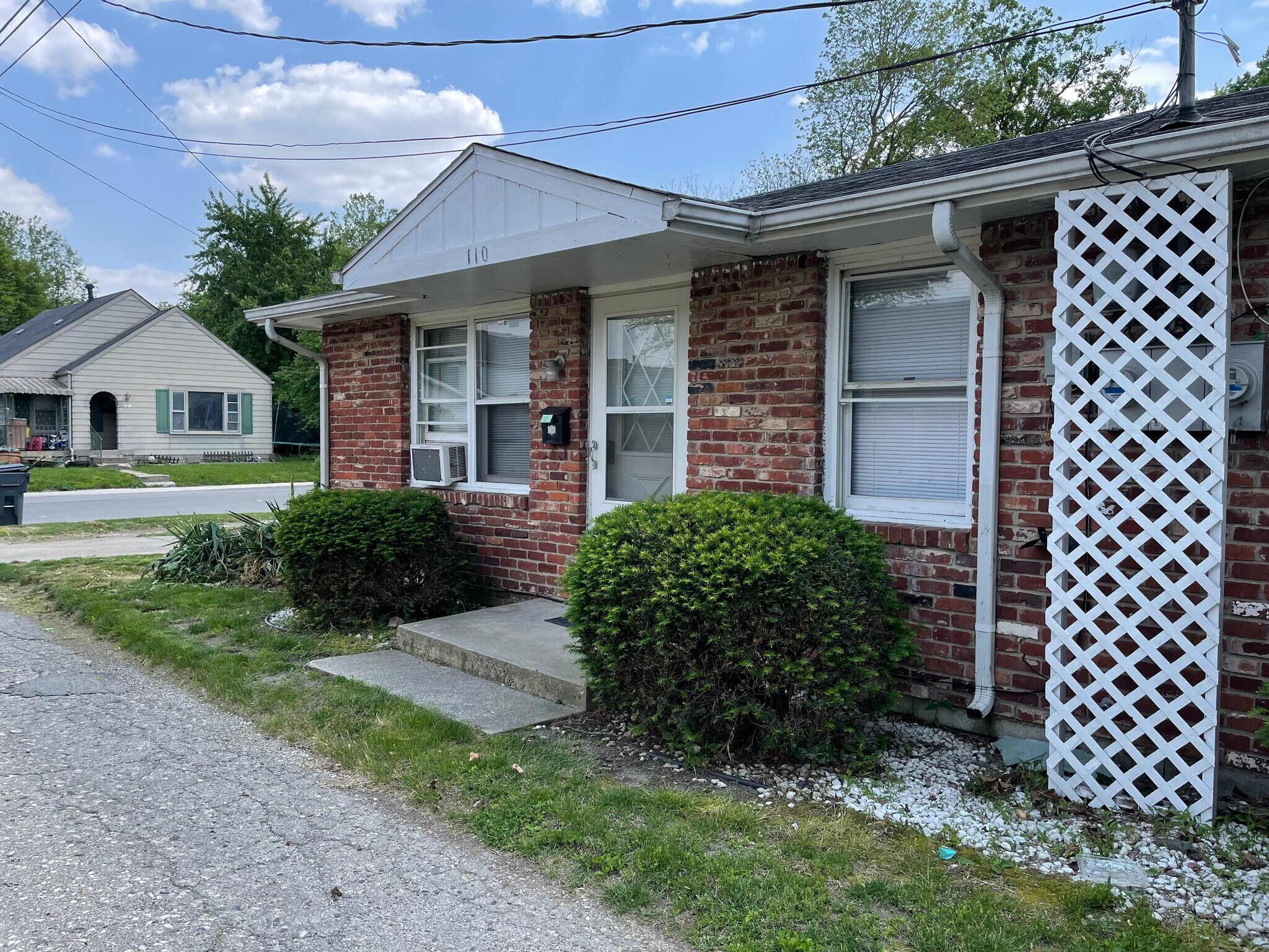 For Rent Alexandria, IN - 110 S West St