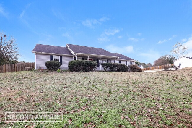 Building Photo - 226 Fern Ct