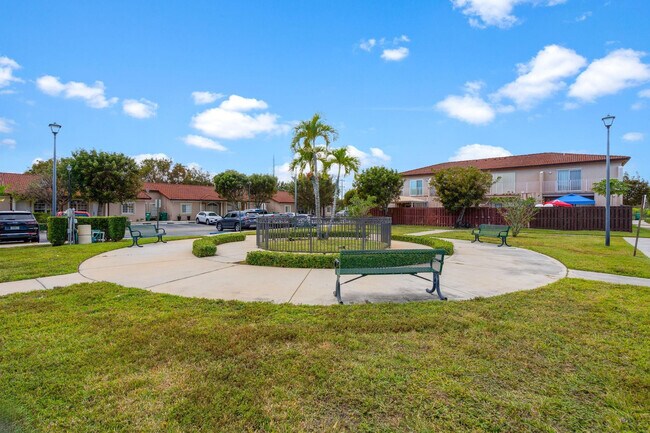 Building Photo - 13765 SW 171st Terrace