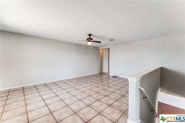 Building Photo - 300 Santolina Ln