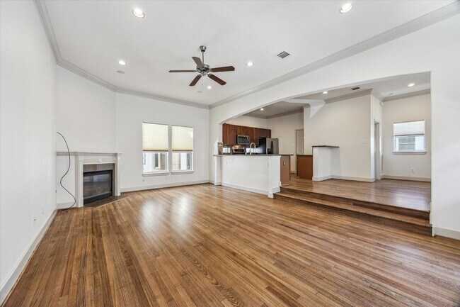 Building Photo - 5334 Kiam St