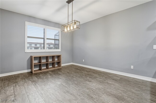 Building Photo - 7894 Bristol Cir