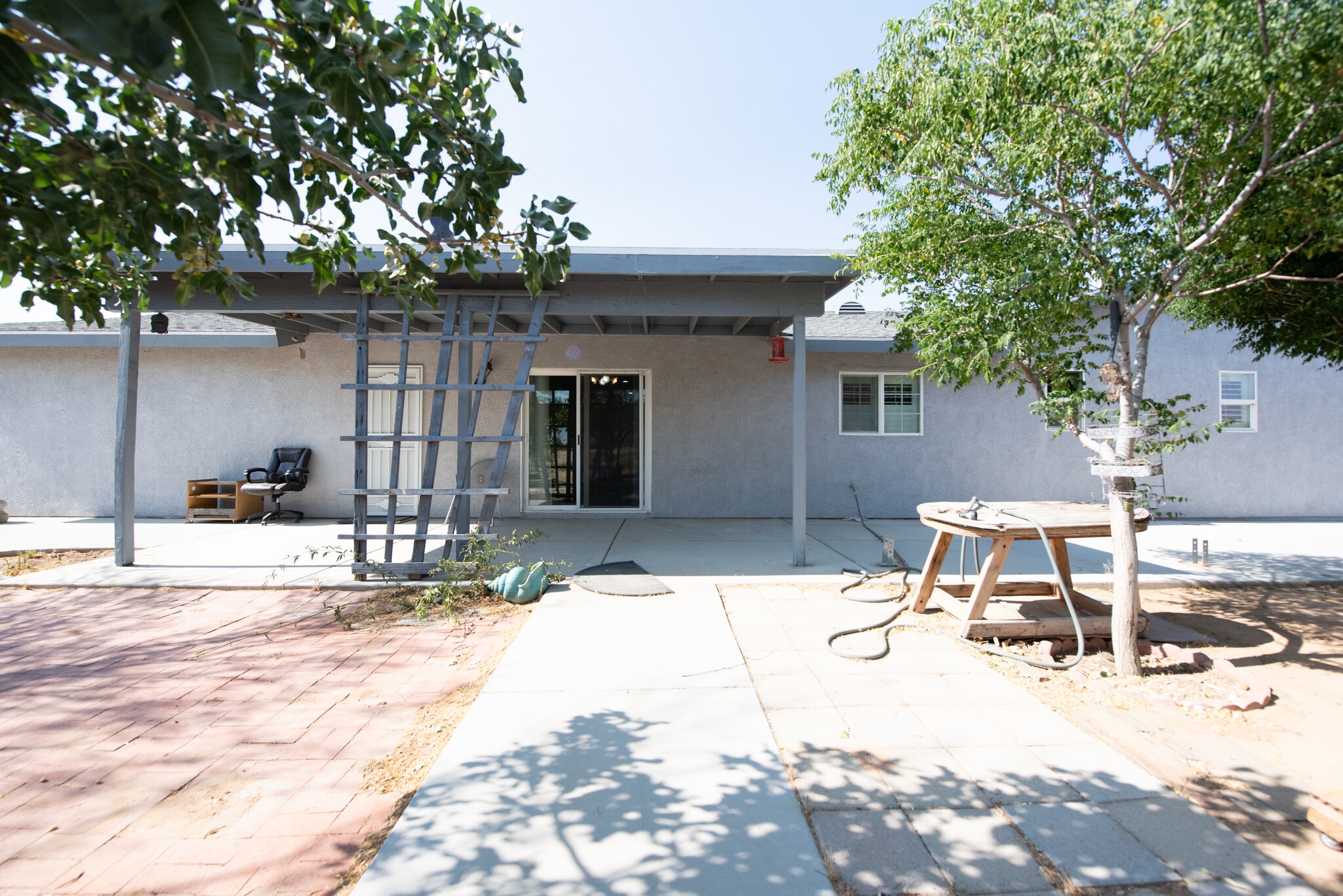 Building Photo - 21667 Laguna Rd