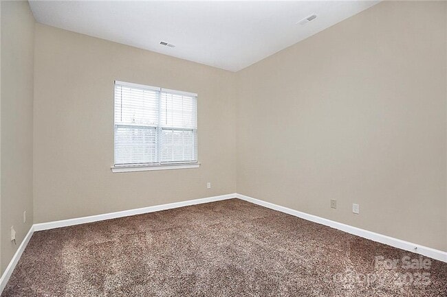 Building Photo - 311 Palmerston Ln