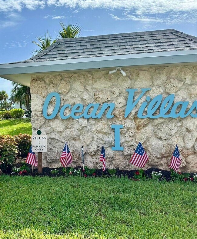 Building Photo - 2400 S Ocean Dr