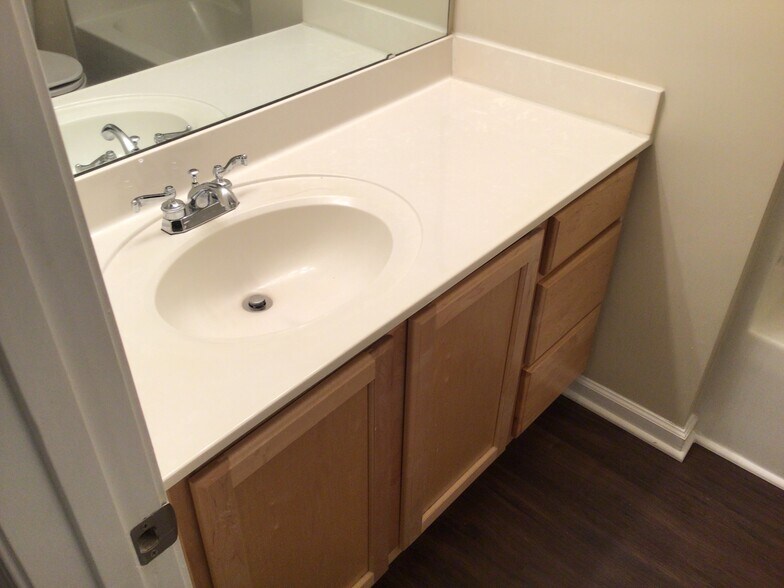 Building Photo - 7534 Sparkleberry Dr