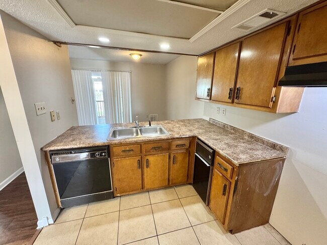 Building Photo - 6564 White Tail Lane