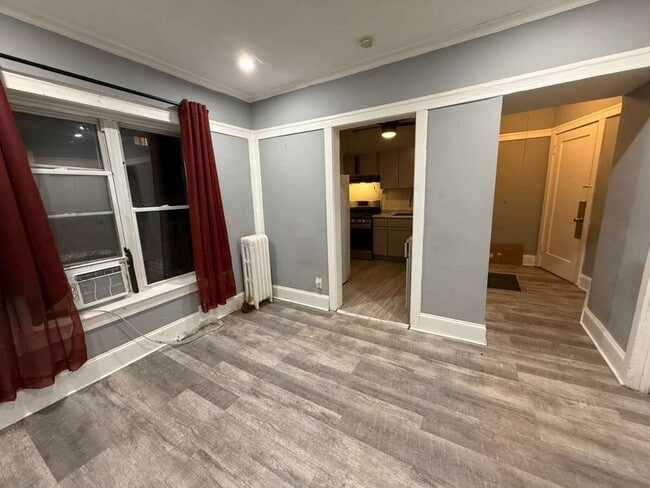 Building Photo - 1707 W Wallen Ave