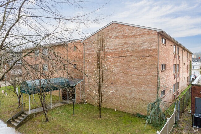 Primary - The Cloister