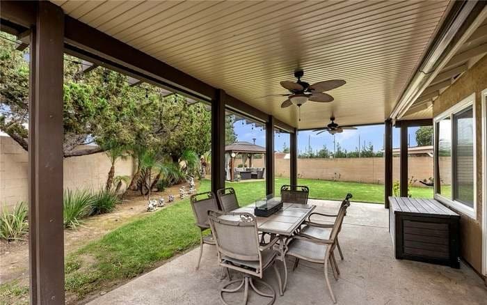 Building Photo - 404 E Riverboat Way