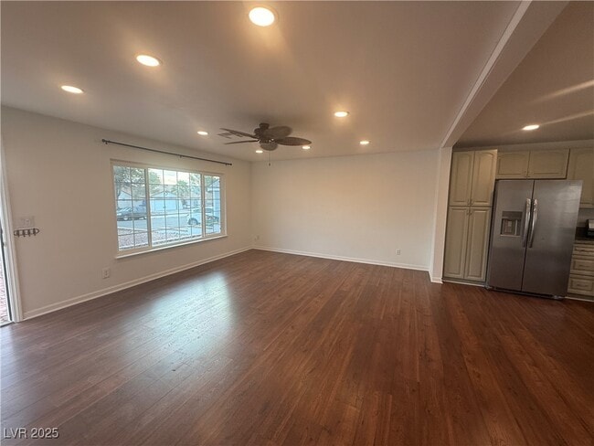 Building Photo - 1502 Christina Dr