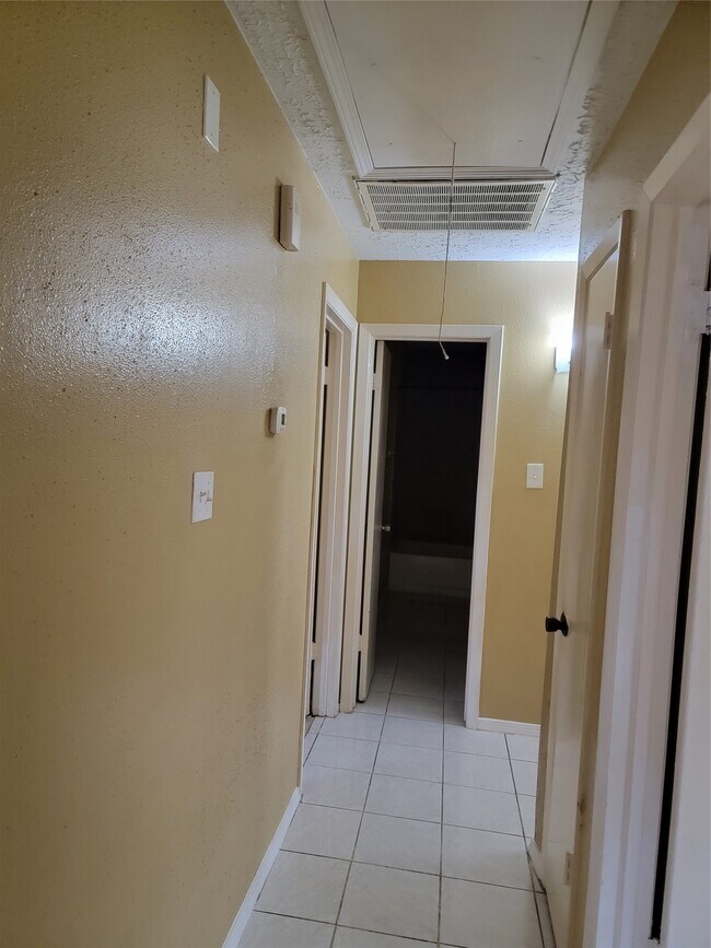 Building Photo - 13316 Firebrick Dr