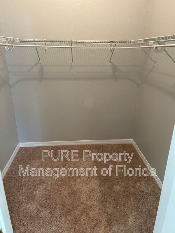 Building Photo - 10346 SW 64th Ct