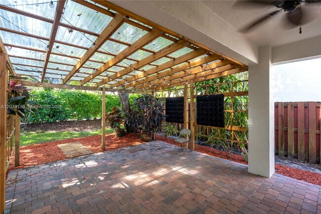 Building Photo - 7482 NW 21st Ct