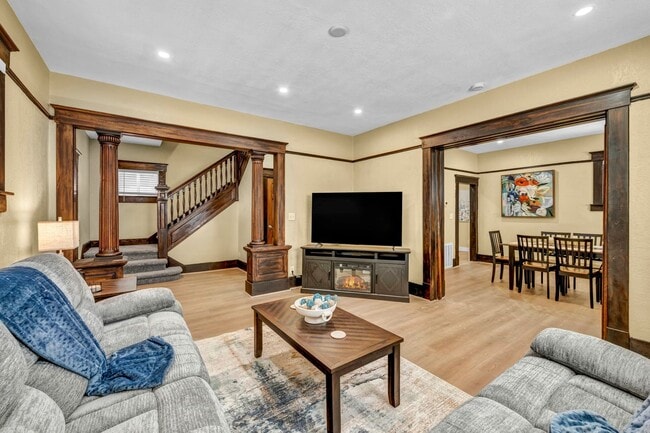 Building Photo - FULLY FURNISHED HISTORIC CHARMER BETWEEN UNR & DOWNTOWN – UTILITIES INCLUDED, MODERN UPGRADES, PR...