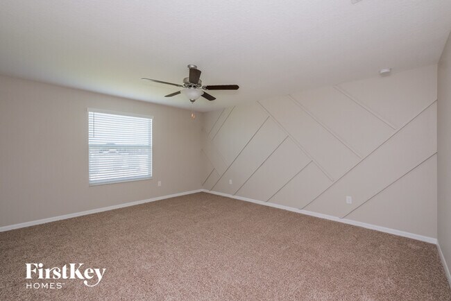 Building Photo - 6805 Trent Creek Dr