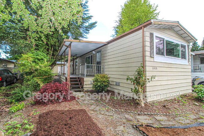 Building Photo - 19505 129th Ave NE
