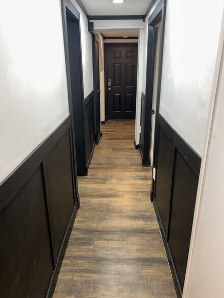 hallway - 800 Main St