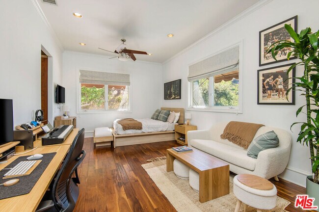 Building Photo - 24908 Bella Vista Dr