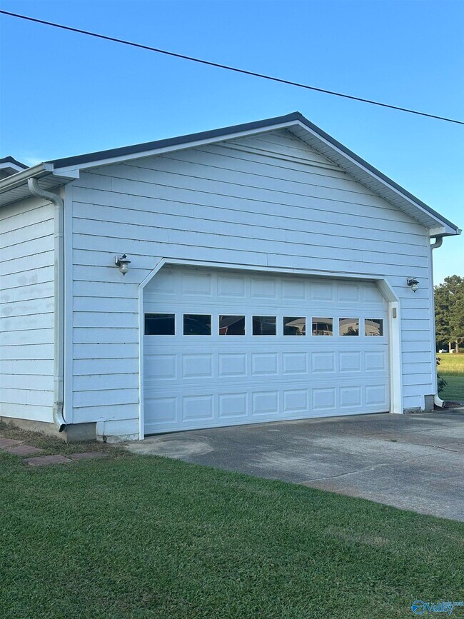 Building Photo - 294 Liberty Rd