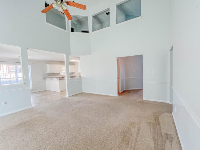 Building Photo - 6117 Independence Way