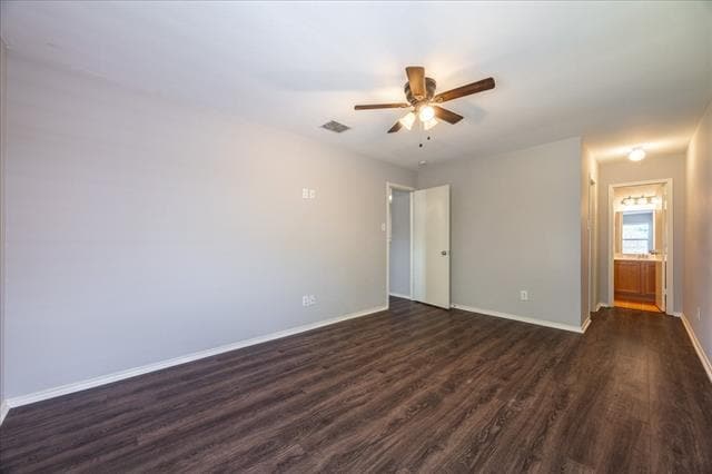 Building Photo - 1705 Diamond Lake Trail