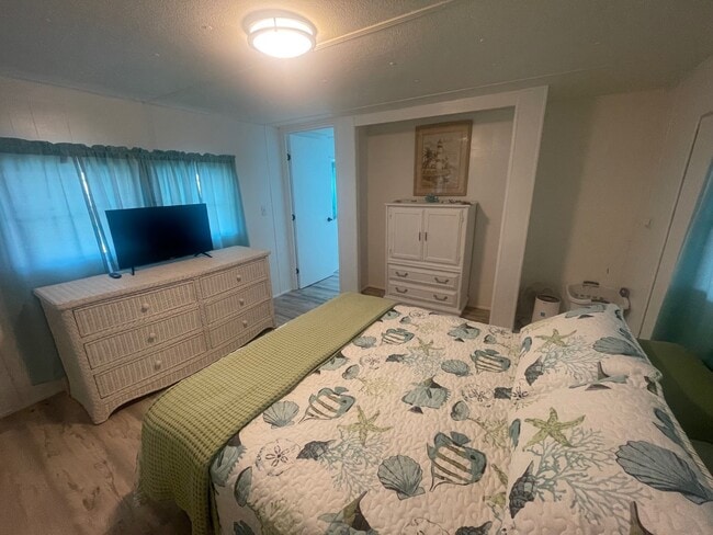 Building Photo - 6909 Marlin Ln