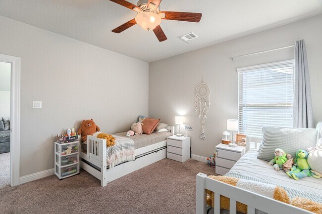 Building Photo - 25403 Angelwood Springs Ln