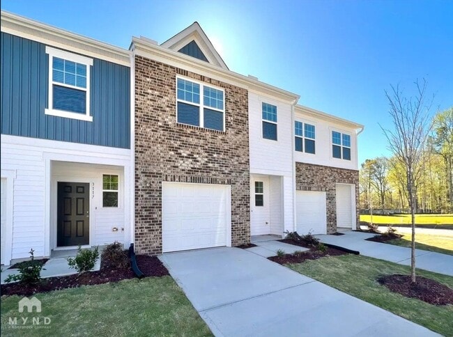 Building Photo - 3015 Fulong Dr