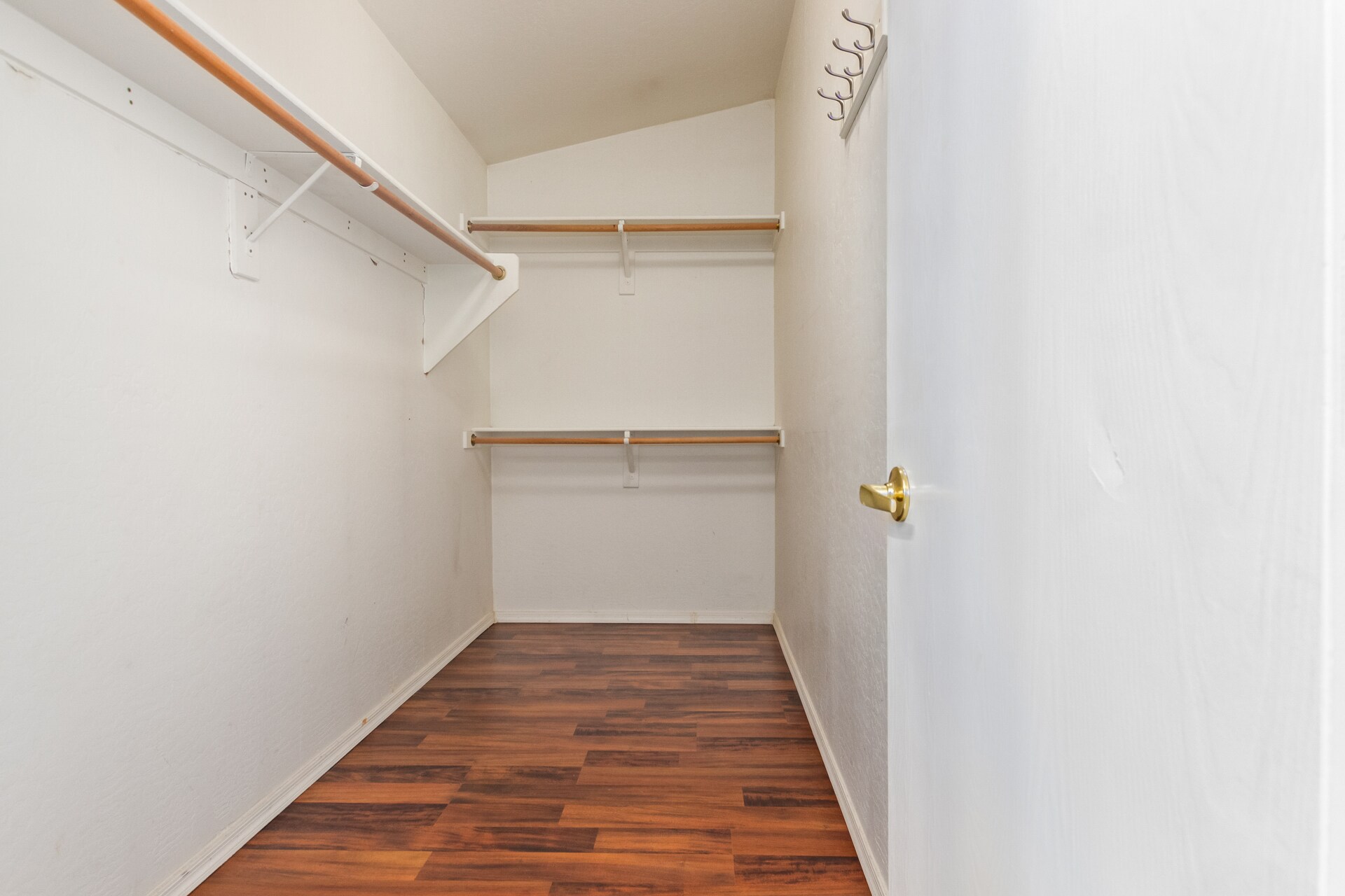 Building Photo - 3316 E Tierra Buena Ln