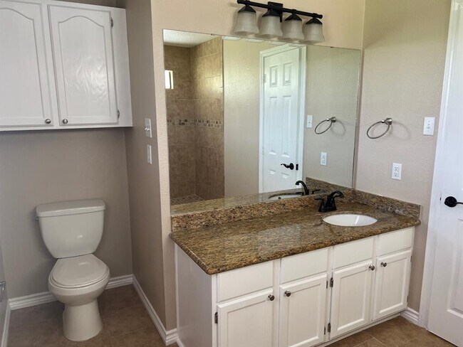 Building Photo - 8003 Catalpa St