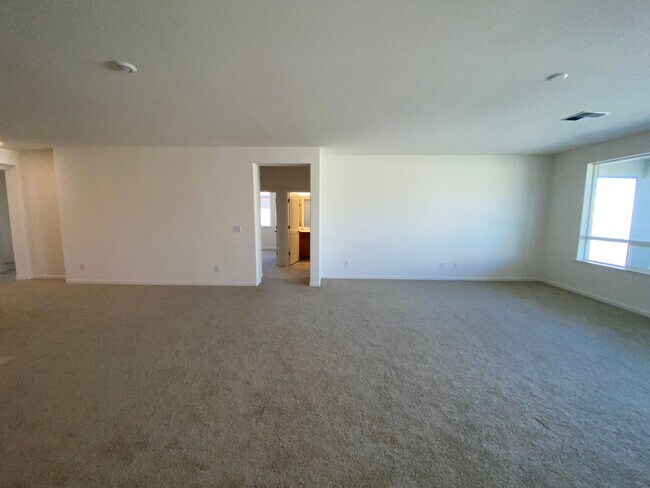 Building Photo - Built 2024 Spanish Springs Reno 5 Bedroom ...
