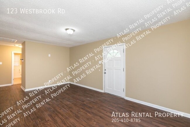 Building Photo - 123 Westbrook Rd