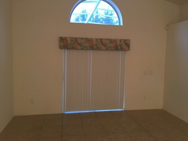 Building Photo - Raintree Park-3153 Fairfield Dr Kissimmee,...