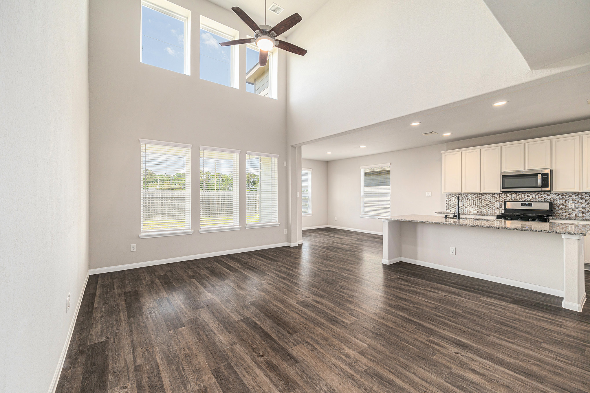 Building Photo - 7431 Merrylands Dr