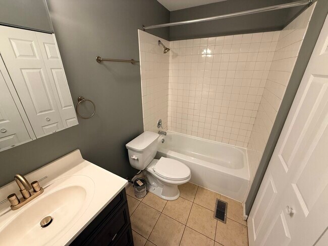 Building Photo - 5561 Court F
