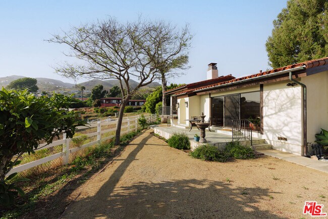 Building Photo - 29660 Harvester Rd