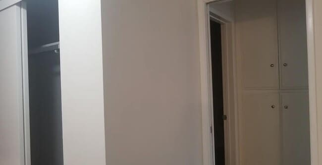 Building Photo - 6225 Canterbury Dr