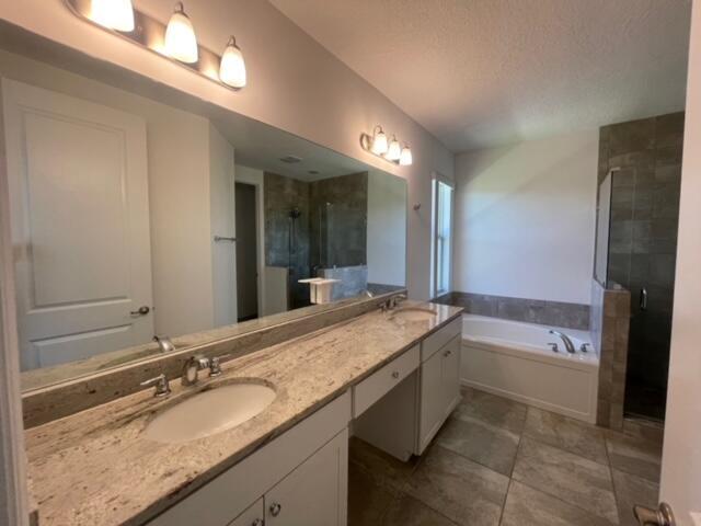 Building Photo - 12885 Trevi Isle Dr