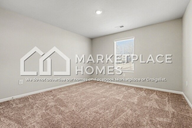 Building Photo - 3354 Brighton Dr